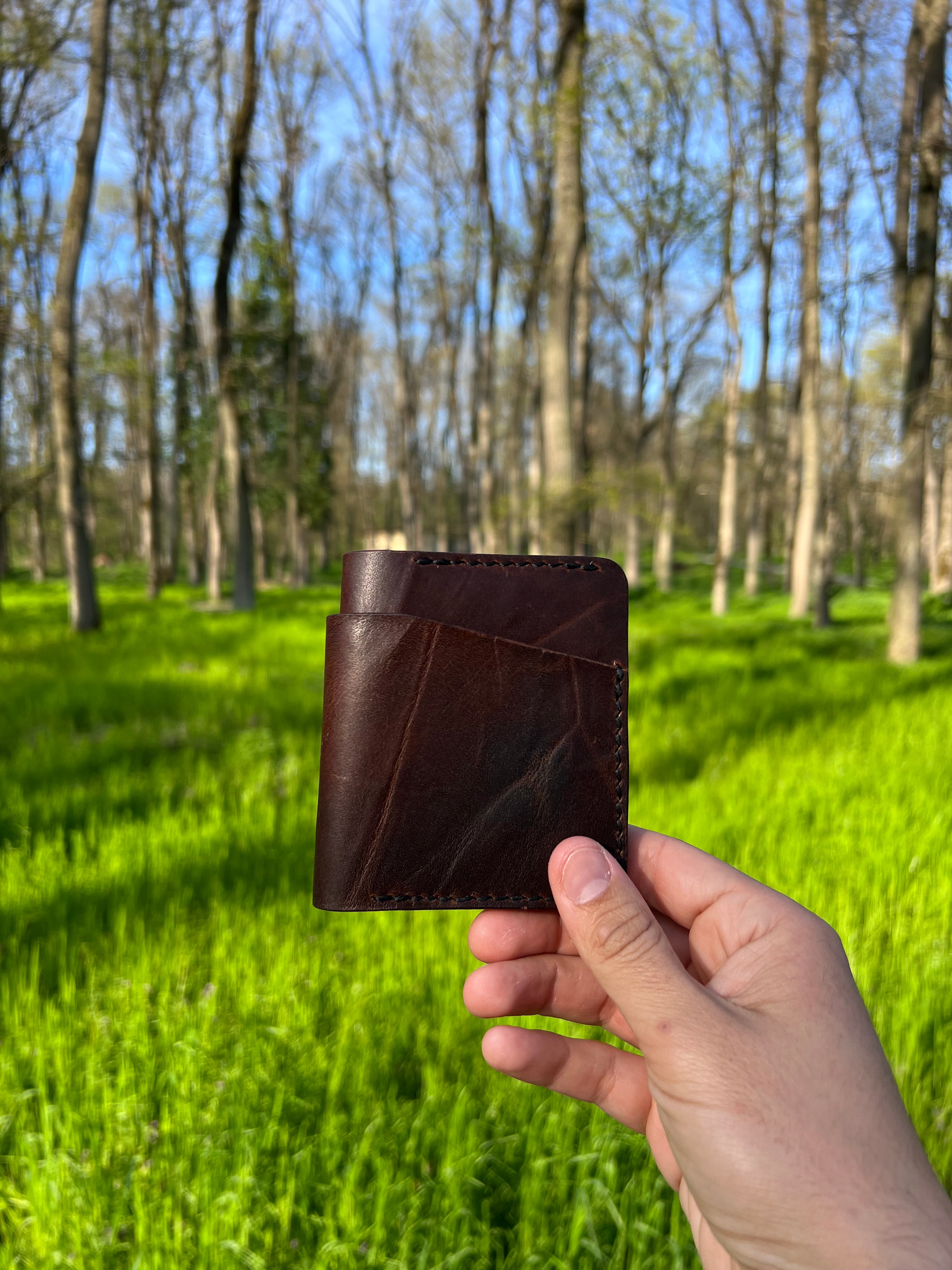 Handmade Leather Wallet , Minimalist Wallet Crafted with Care