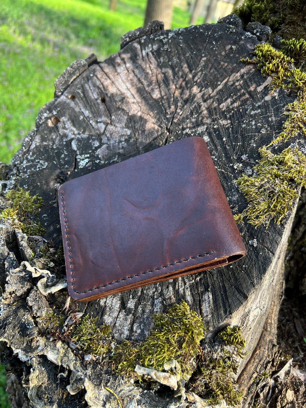 Valahia Wallet -High-Quality Leather Bifold