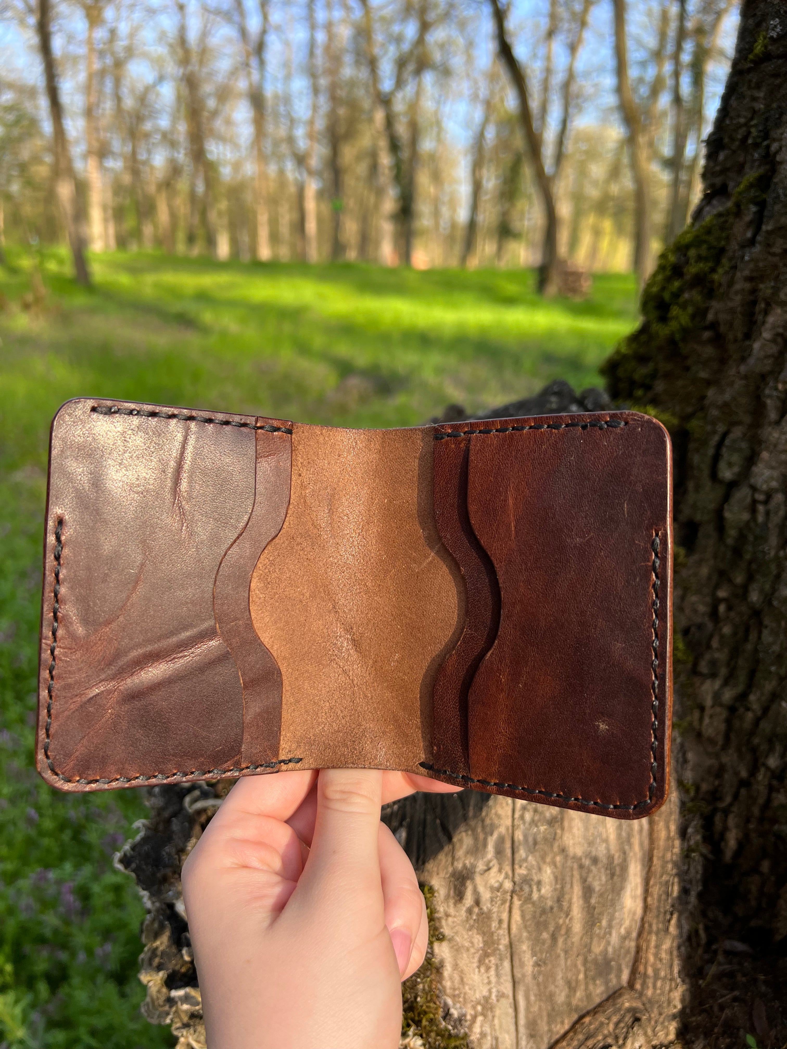 Handmade Leather Wallet , Minimalist Wallet Crafted with Care