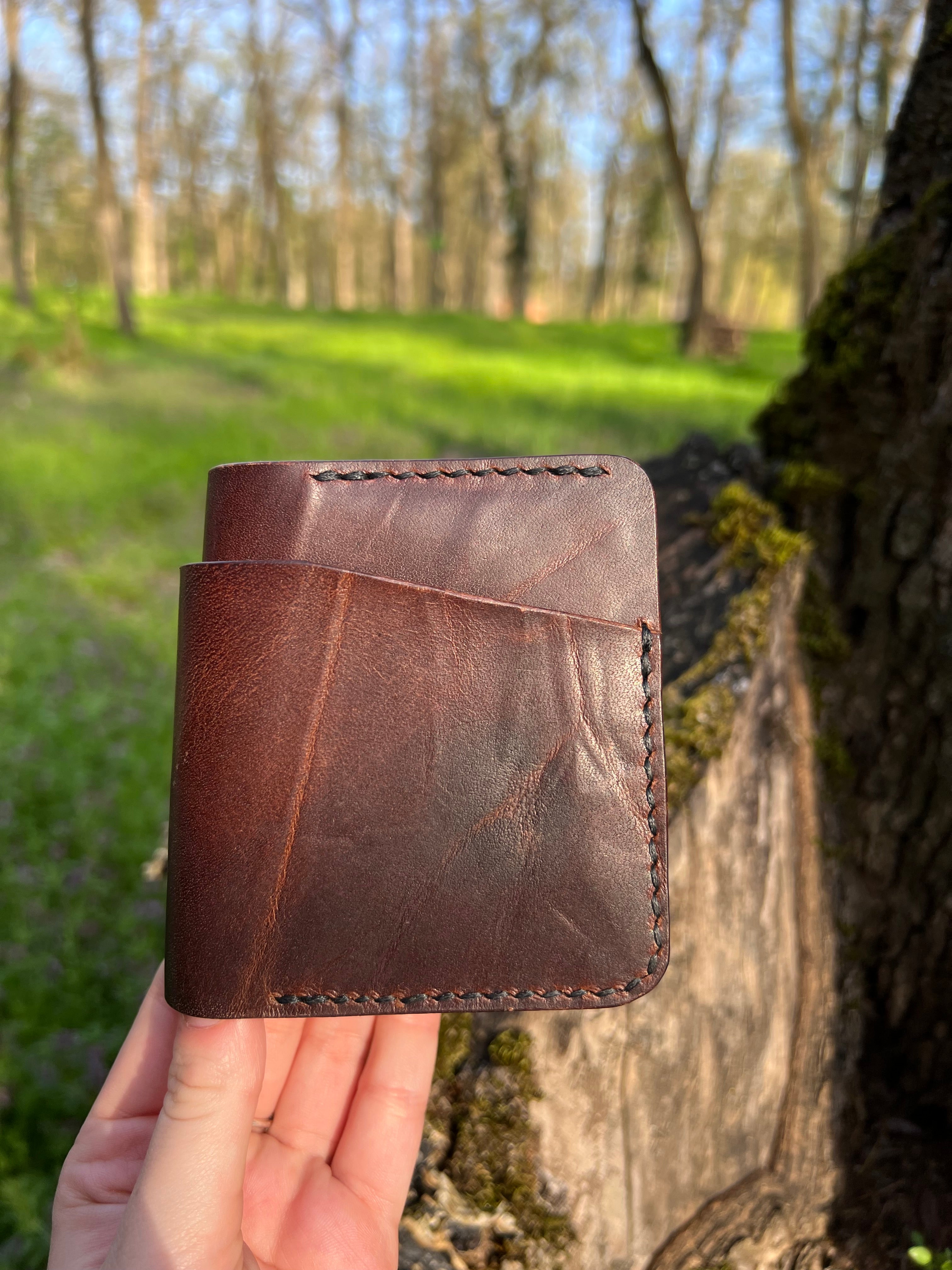 Handmade Leather Wallet , Minimalist Wallet Crafted with Care