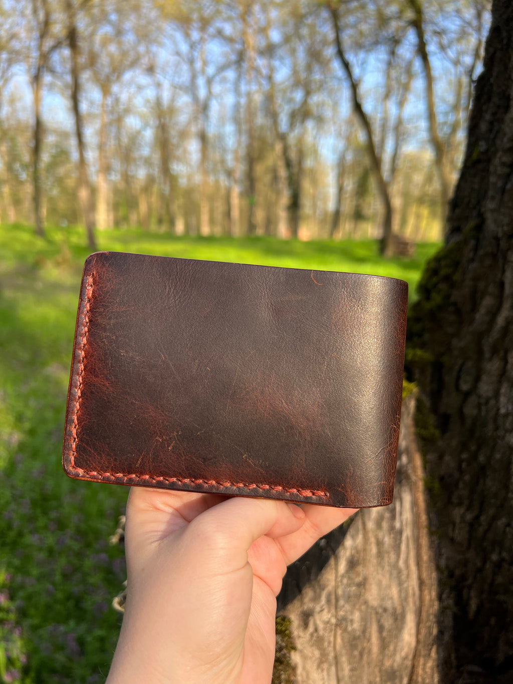 Handmade Leather Bifold Wallet: Ages Beautifully, Minimalist Design , Made for You